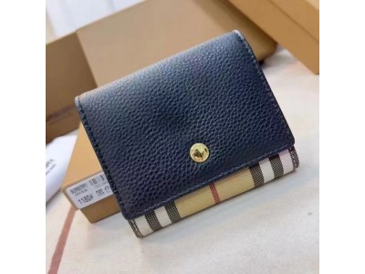 Burberry wallet